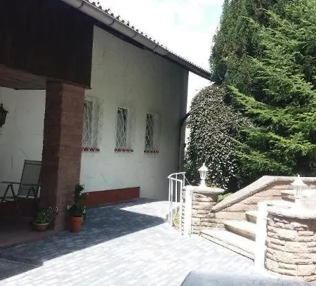 Appartamento In Ruhiger Waldrandlage Bad Wildbad