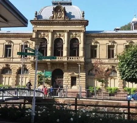 Apartman In Ruhiger Waldrandlage Bad Wildbad