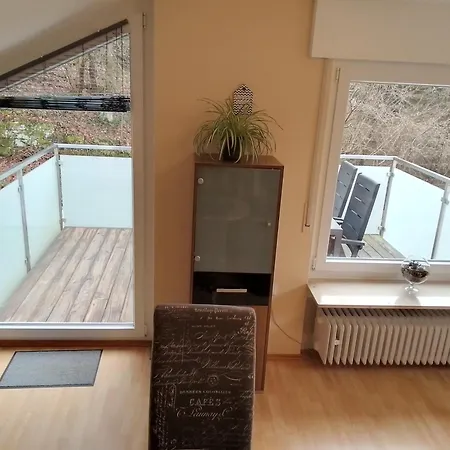 In Ruhiger Waldrandlage