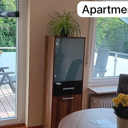 アパート In Ruhiger Waldrandlage *